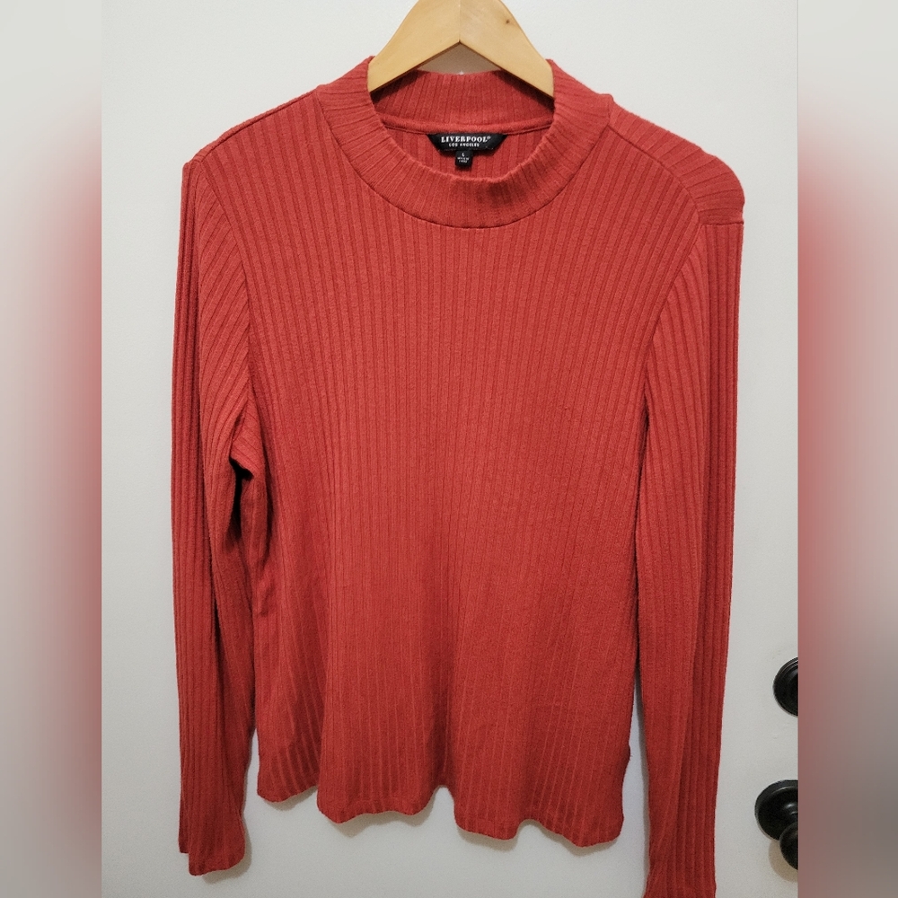 Liverpool Los Angeles Ladies Rust Red Ribbed Sweater - Size Large